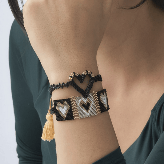 Heart Silhouette - Black & Gold - Leia Store