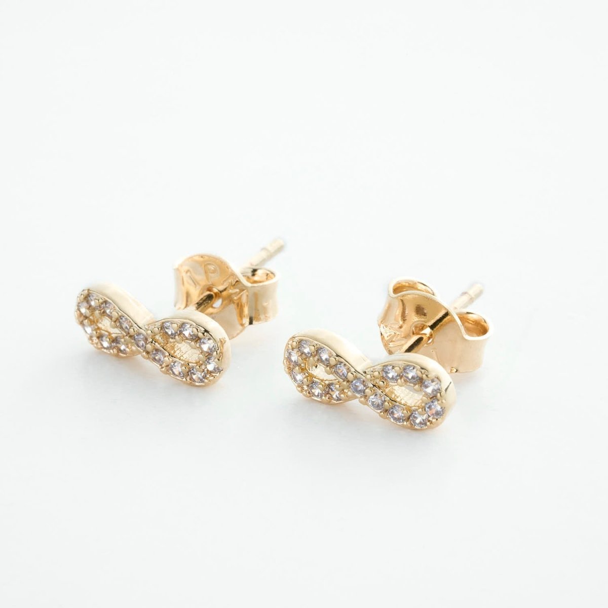 Infinitive Sparkle Studs - Leia Store